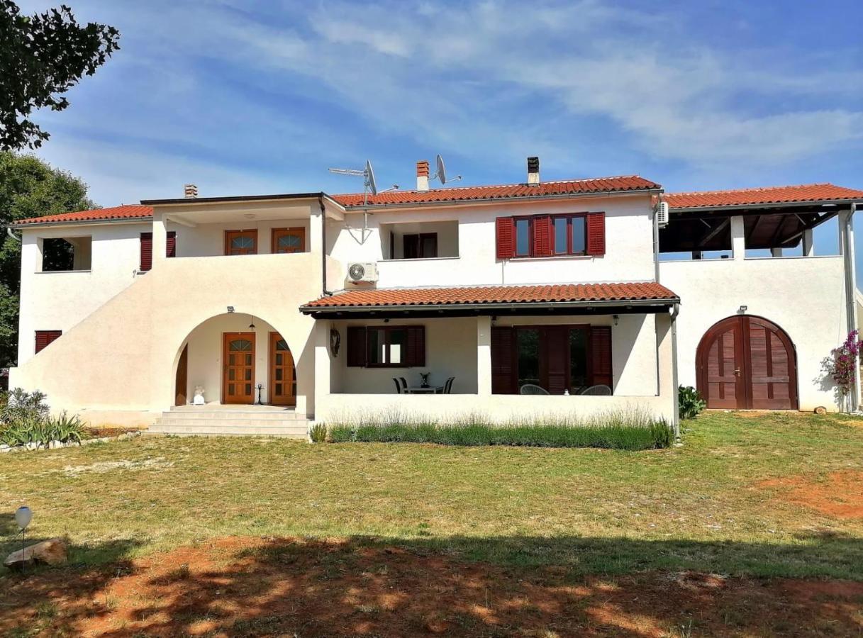 Casa Val Madorso Apartment Peroj Exterior photo